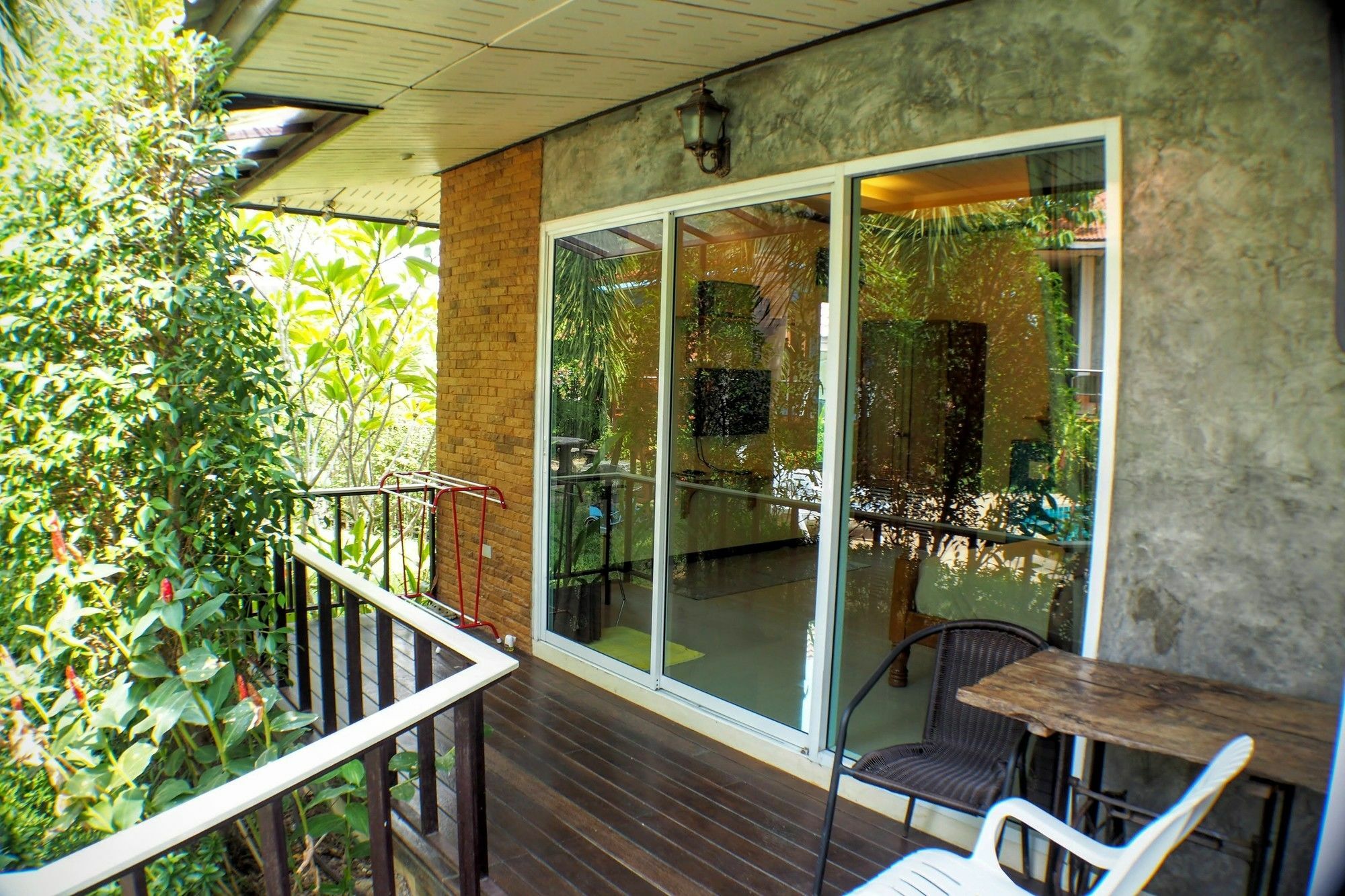 Pennapa Chalet Chalong Exterior photo